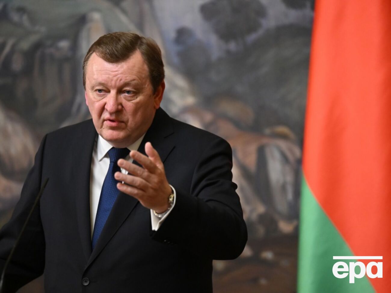 Алейник также не может представить ситуацию, когда страна-агрессор Россия отдаст приказ о применении ядерного оружия, размещенного в Беларуси