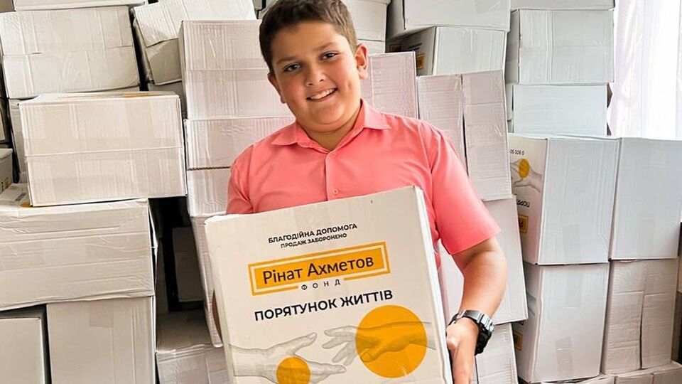 Із 2014 року Фонд передав для жителів України 13 млн продуктових наборів