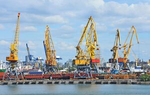 По временному гуманитарному коридору из портов Одесской области уже вышло семь судов