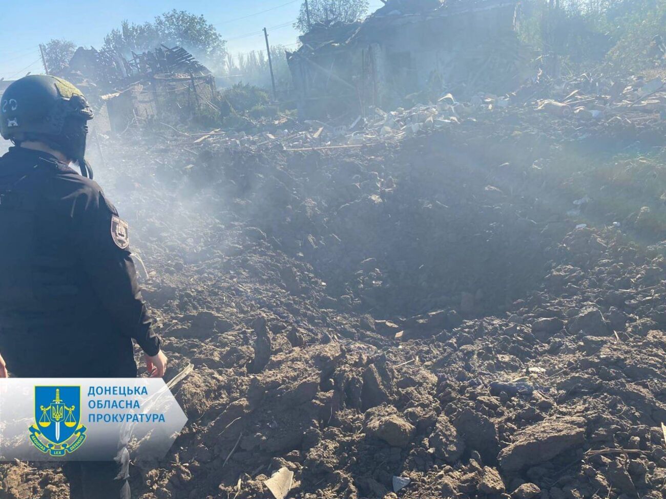 Унаслідок російської атаки в Донецькій області зруйновано й понівечено понад 20 приватних будинків, пошкоджено газогін і електромережі, зазначили в прокуратурі