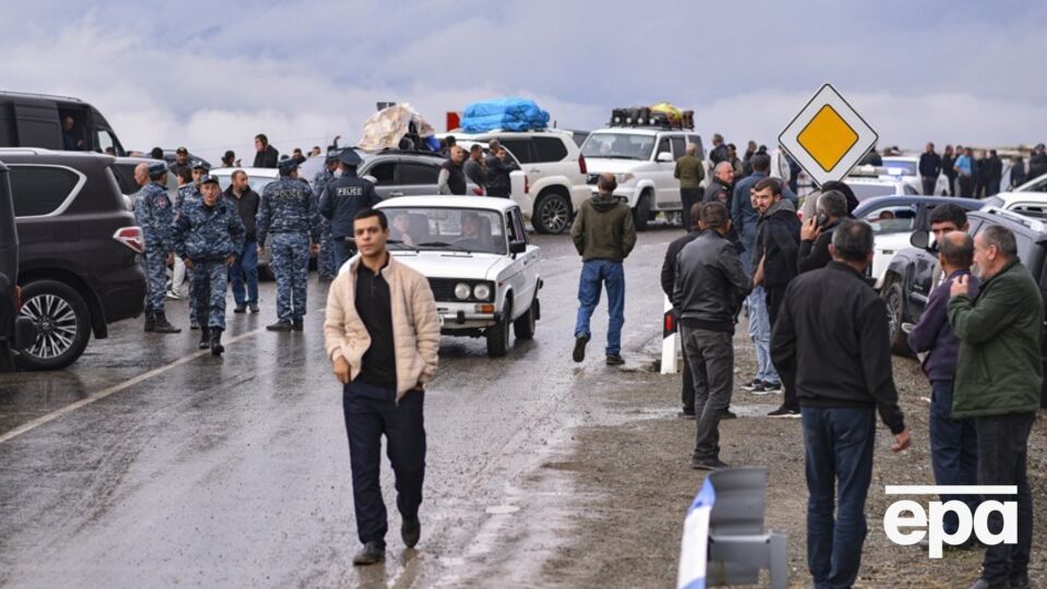 Армянам из Нагорного Карабаха предложили самим принять решение, оставаться ли на территории Азербайджана