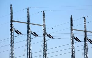 В условиях, когда стоимость электроэнергии в Европе выше, чем в Украине, импорт не может заходить по экономическим причинам, пояснили в компании