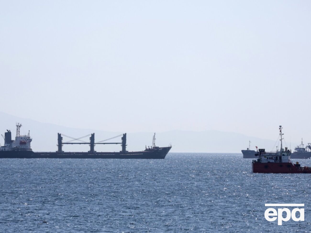 10 августа Украина объявила о временных коридорах для судов, направляющихся в черноморские порты и из них