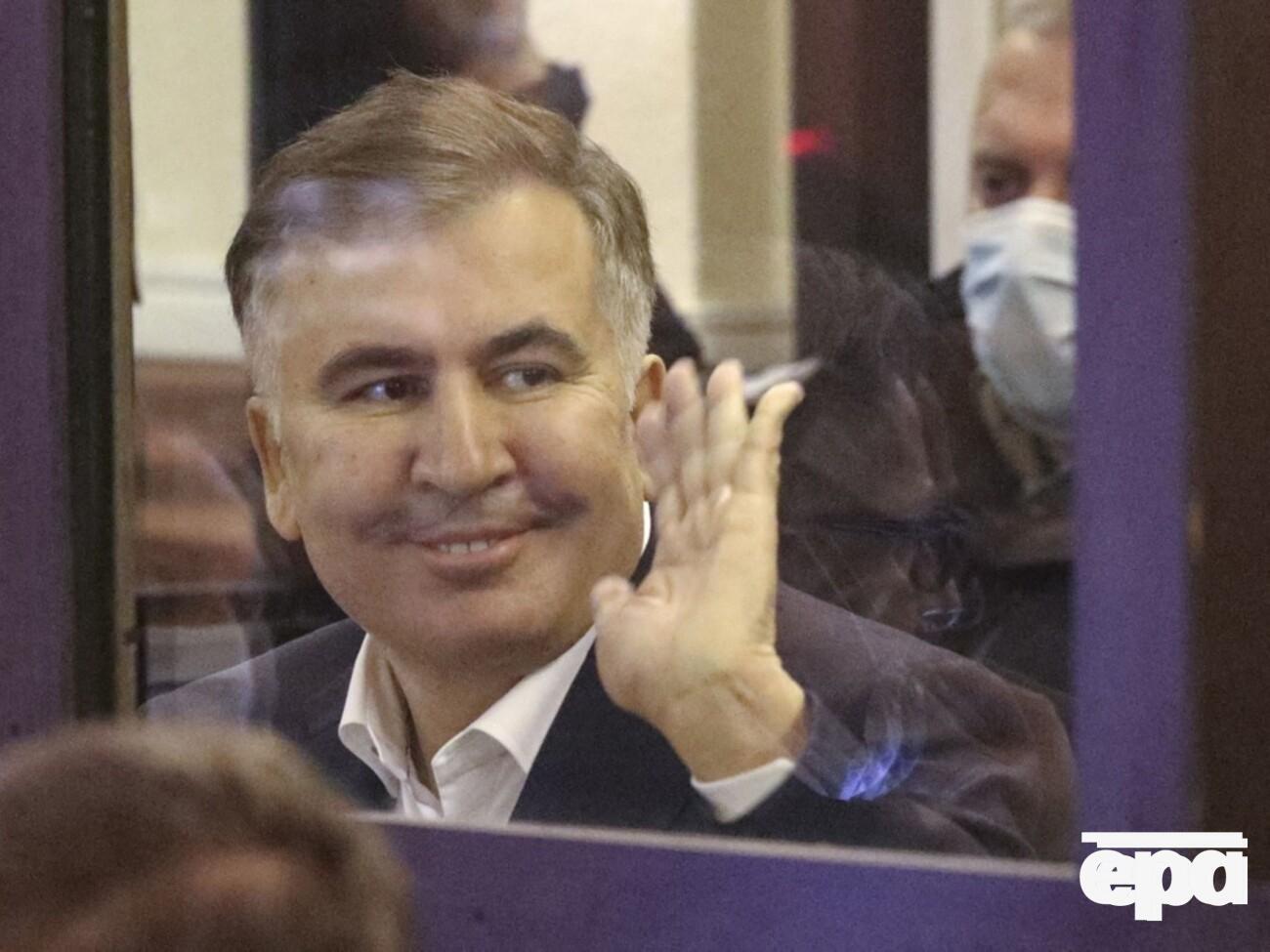 Саакашвілі офіційно не говорив, що розлучений із Рулофс