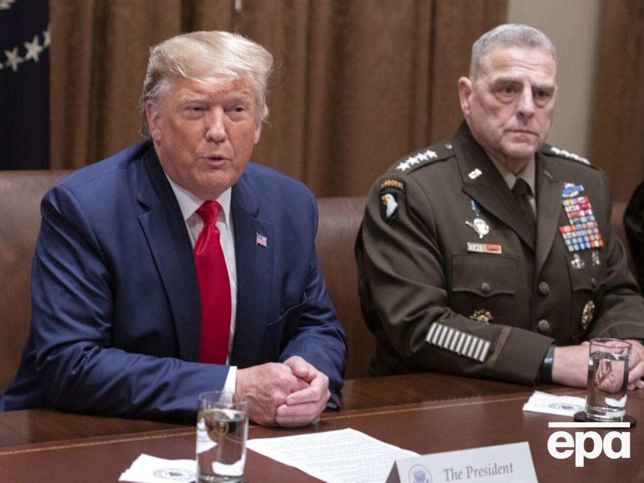 Колишній президент США звинуватив генерала Міллі у зраді