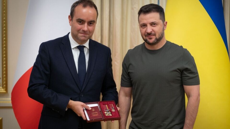 Зеленський і Лекорню обговорили способи посилення обороноздатності України