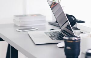 Каждый четвертый опрошенный сообщил, что не работает