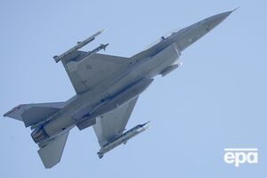 Після занять з мови пілоти перейдуть до польотів на F-16 у штаті Аризона
