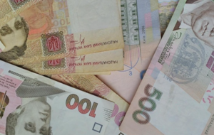 Усі гривневі купюри й монети, які є в обігу, прийматимуть і після 1 жовтня, повідомили в Нацбанку