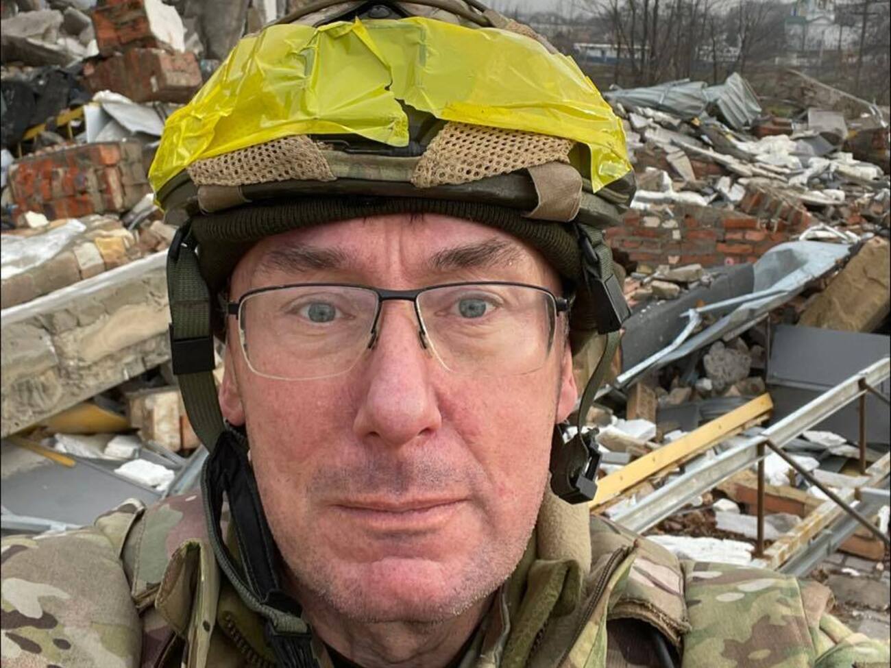 К радикальным изменениям власть не готова, а проводить выборы нельзя. Единственный выход – смена исполнительной власти