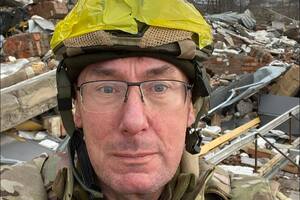 К радикальным изменениям власть не готова, а проводить выборы нельзя. Единственный выход – смена исполнительной власти
