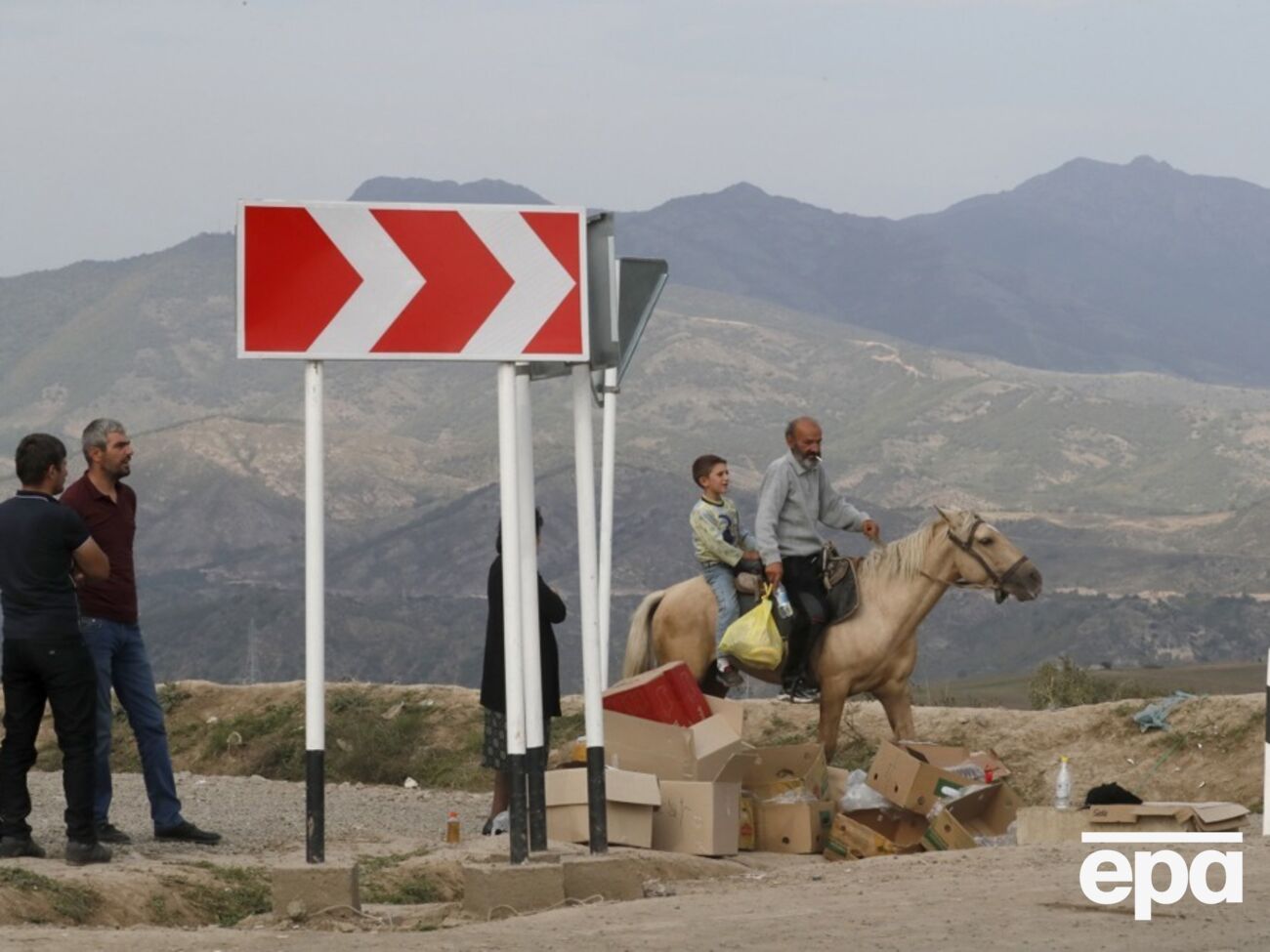 Нагорный Карабах покинуло 93 тыс. человек