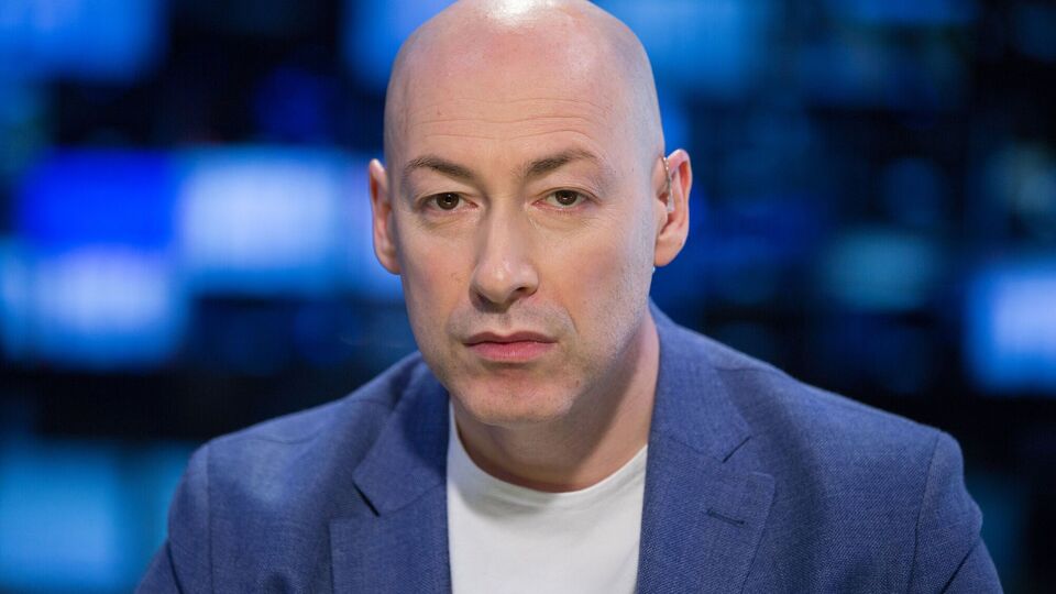 Дмитрий Гордон: К военным эти провокаторы дешевые, нанятые за три копейки, не имеют никакого отношения