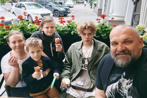 Вірастюк хоче, щоб після розлучення сини жили з ним