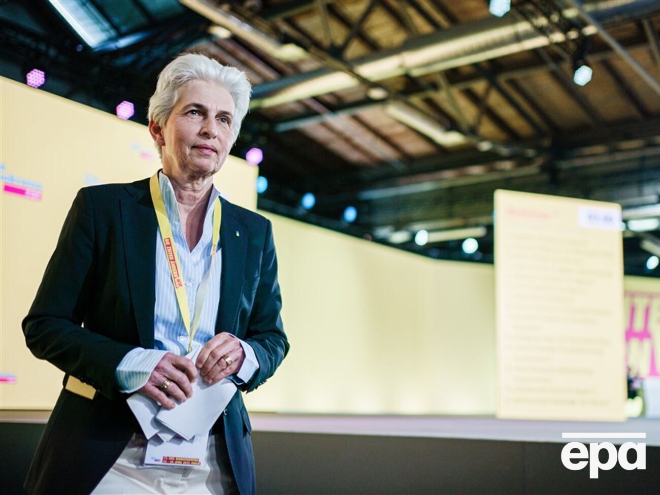 Штрак-Ціммерман заявляла, що передання ракет Україні блокує канцлер