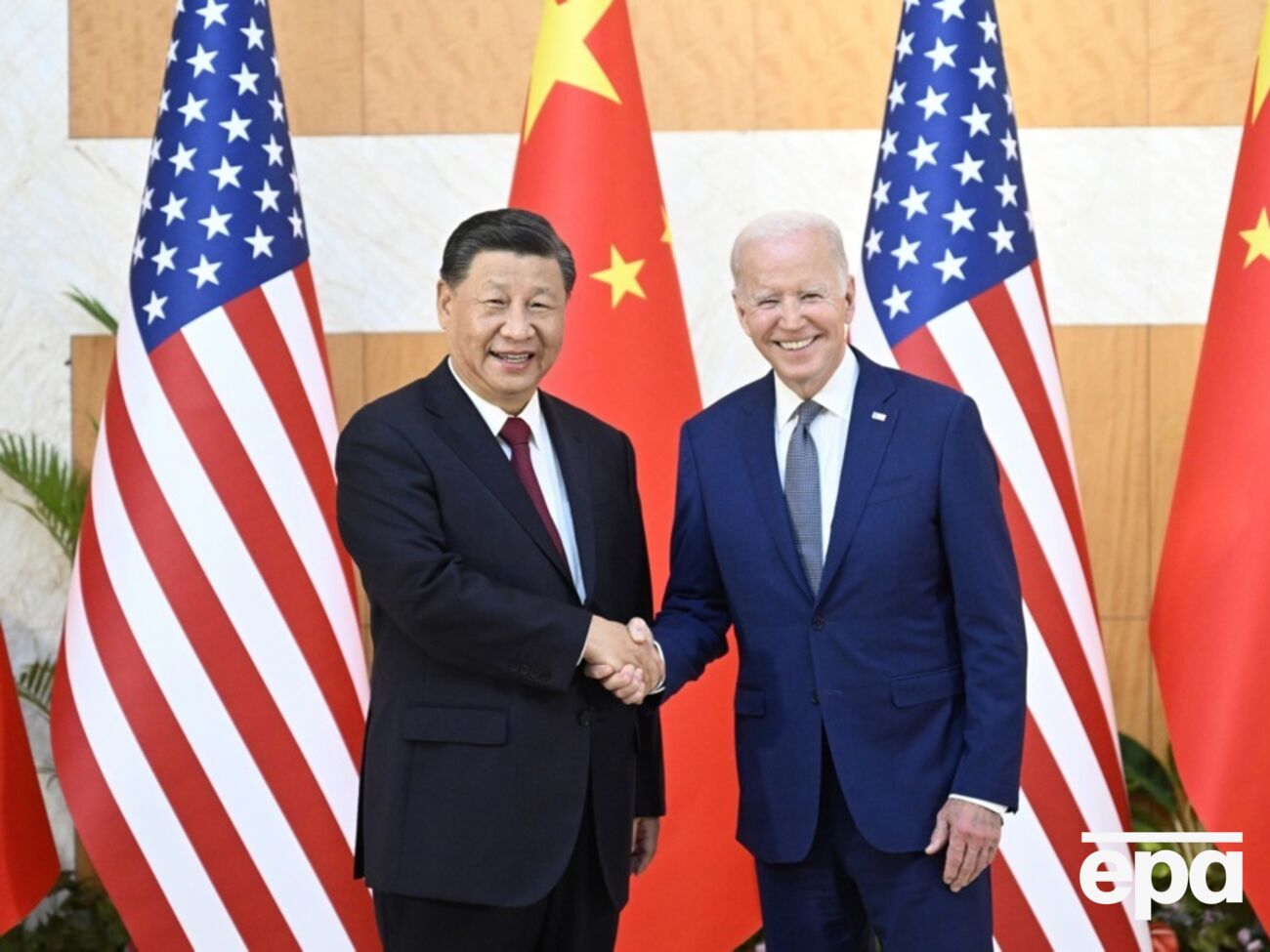 Байден планує побачитися із Сі Цзіньпіном, але не уточнив, де й коли