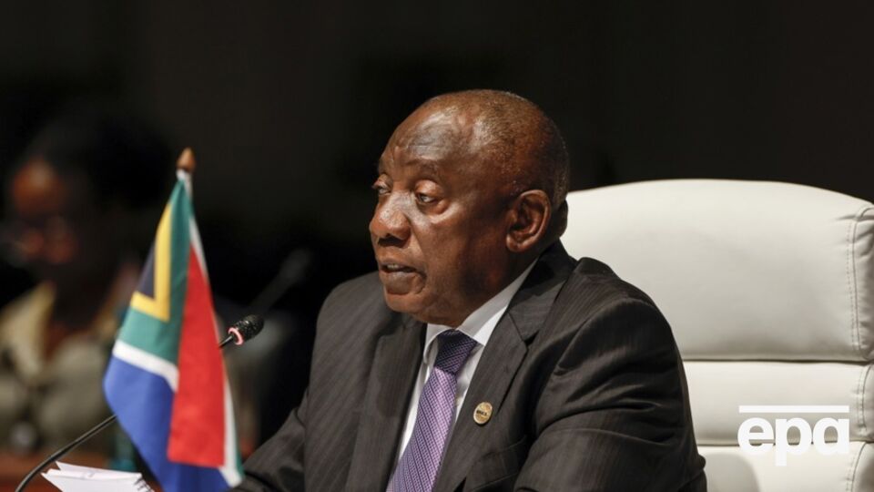Рамафоса заявив, що звинувачення США мали "руйнівний вплив на економіку Південної Африки та її становище у світі"