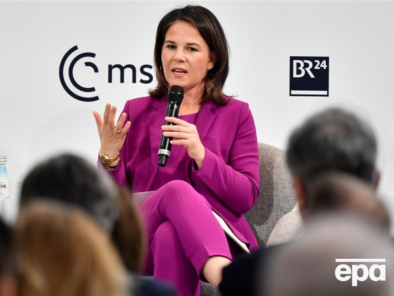 Бербок розкритикувала Путіна за відмову продовжувати "зернову угоду"