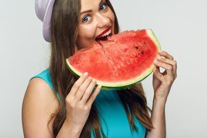 За словами Фус, кавун можна поєднувати з м'ясом або сиром