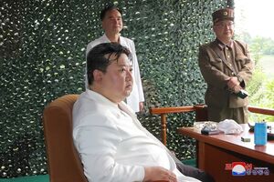 Ким Чен Ын планирует приехать в Россию, пишут СМИ