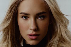 Квиткова сопроводила свой пост поэтическими строками