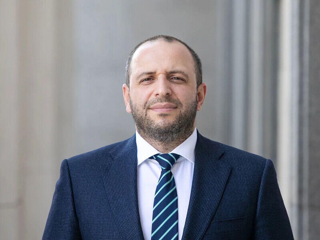 Умеров ушел в отставку из ФГИУ