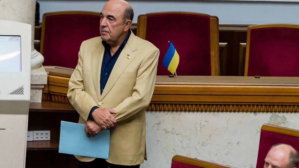 Рабинович, согласно базе МВД, скрывается от органов досудебного расследования с 26 июля 2023 года