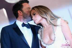 Лопес и Аффлек зарегистрировали брак летом 2022 года