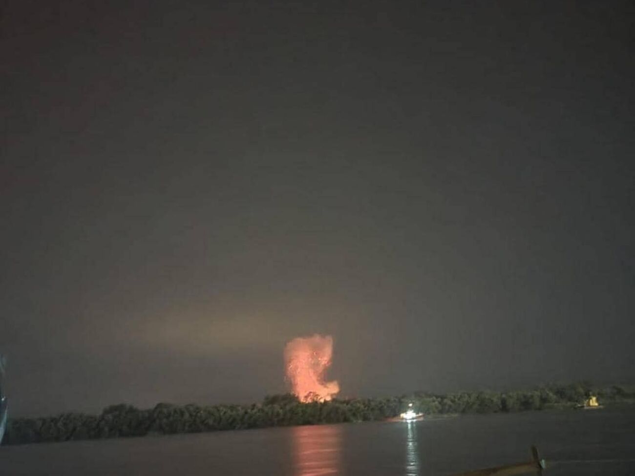 Про наявність фотодоказів падіння Shahed на території Румунії під час масованої повітряної атаки окупантів на Одеську область у ніч на 4 вересня повідомляли в МЗС України