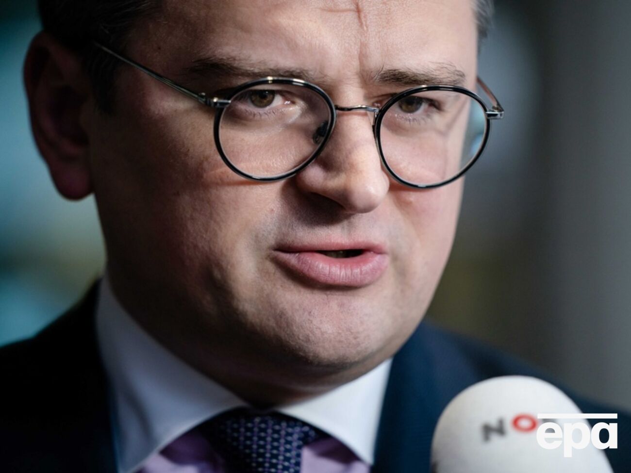 Кулеба: Якщо в РФ у польоті вибухають літаки просто так, а не за вказівкою Путіна, тоді росіянам краще їздити лише по землі