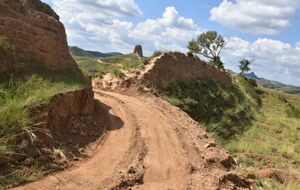 В Китае пробили участок Великой китайской стены экскаватором