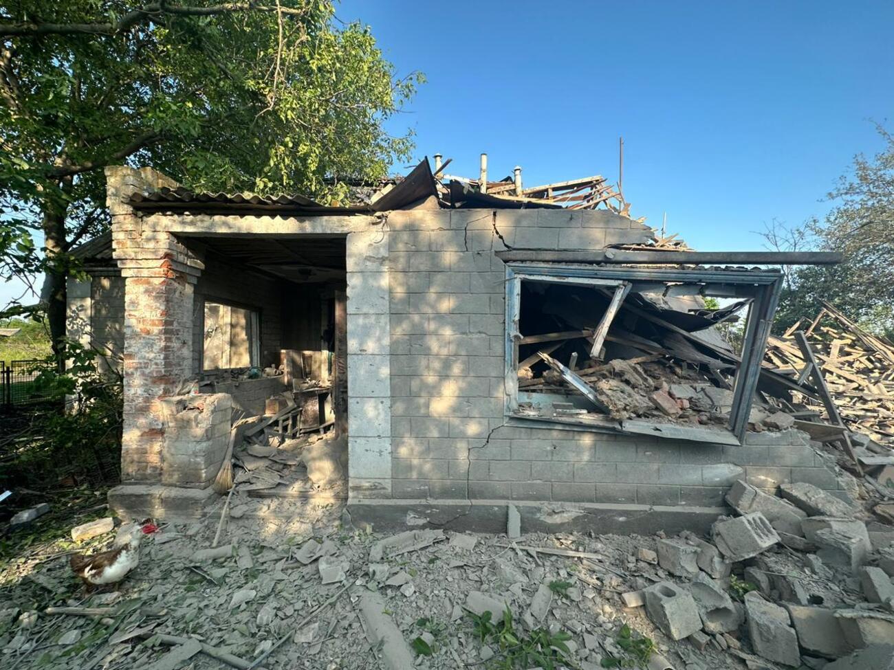 Оккупанты ударили по предприятию в Запорожье, двое раненых