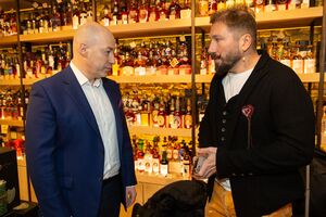 Гордон и Чичваркин обсудили последние события в Украине и за рубежом