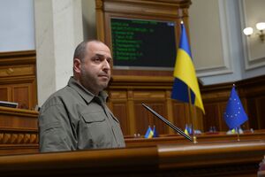 6 сентября ВР назначила Умерова министром обороны