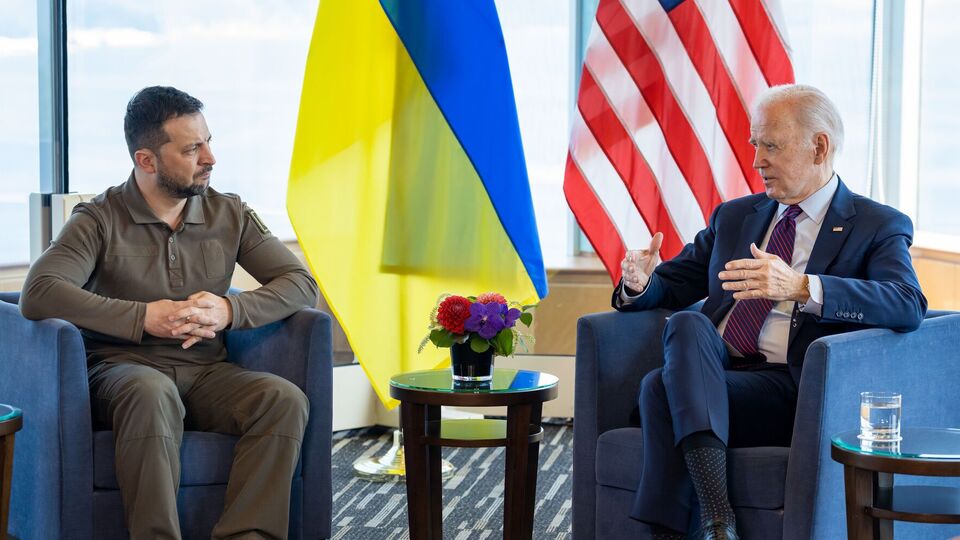 Последний раз Зеленский и Байден встречались на полях саммита НАТО в Вильнюсе