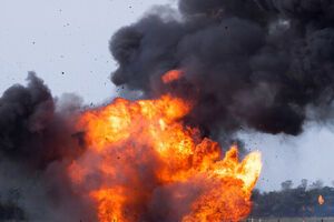 Андрющенко рассказал о прилетах в Мариуполе и рядом с ним