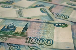 Російському мінфіну доводиться позичати для бюджету дедалі дорожче, зазначають експерти