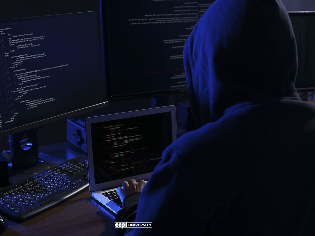 Группа оказывала поддержку вторжению России в Украину, получая задания от спецслужб РФ