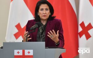 Зурабишвили: Я буду поддерживать конституцию страны