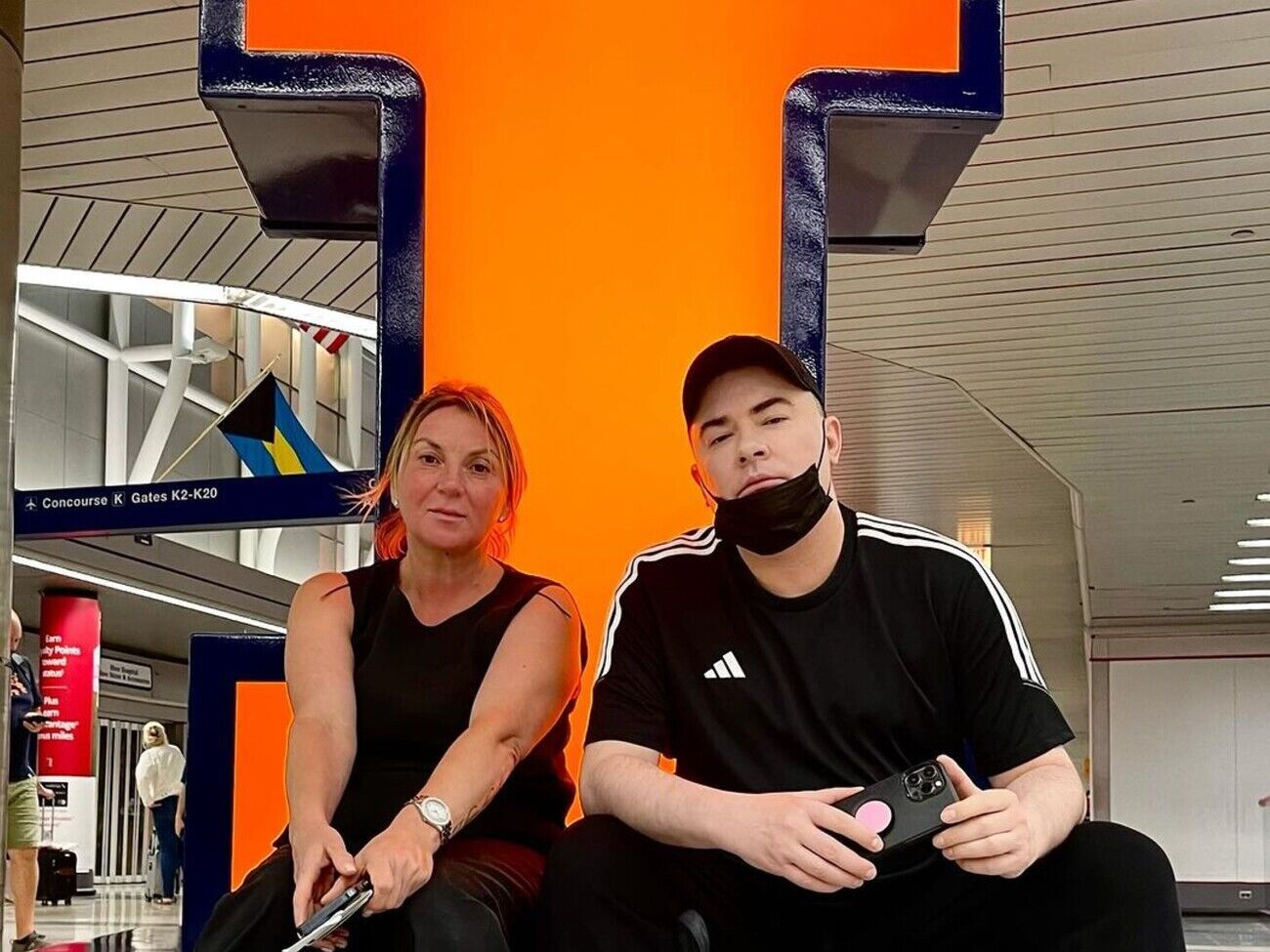 Данилко и Белоконь находятся за границей с концертным туром