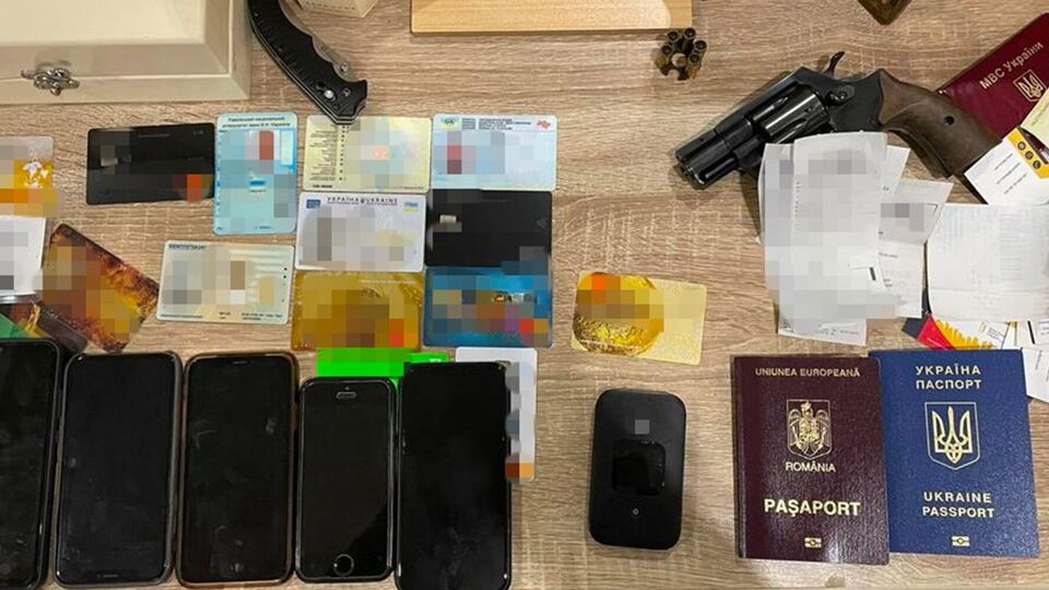 Невідомі хакери атакували сайти "Единой России" напередодні виборів у РФ