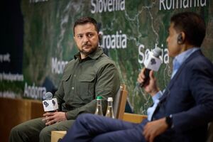 Украина готова выслушать предложения партнеров по пунктам формулы мира, отметил Зеленский