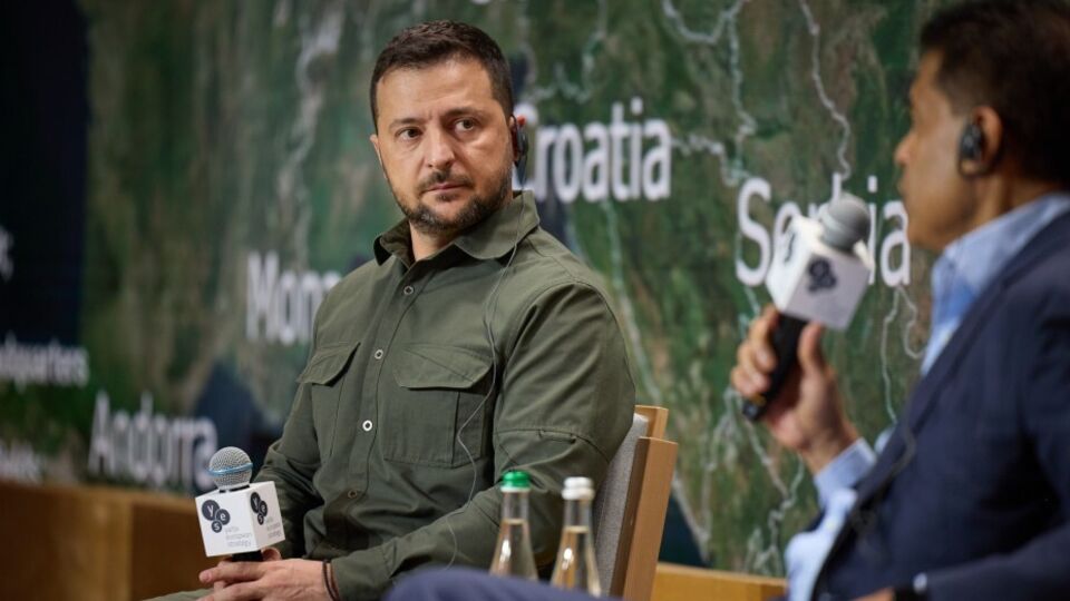 Украина готова выслушать предложения партнеров по пунктам формулы мира, отметил Зеленский