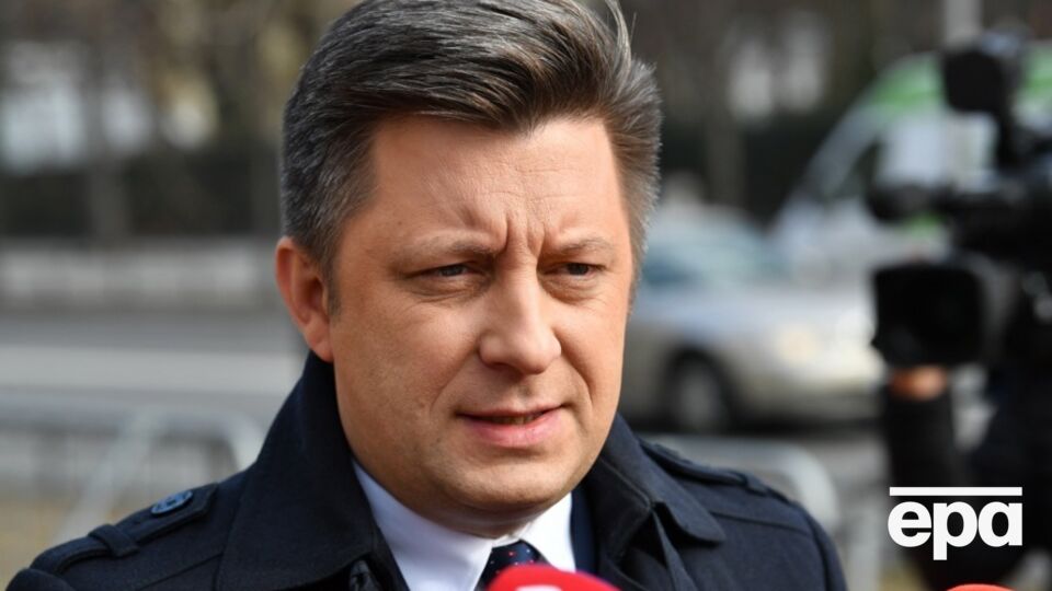За словами Дворчика, питання надання згоди на ексгумацію жертв Волинської трагедії вирішують надто повільно