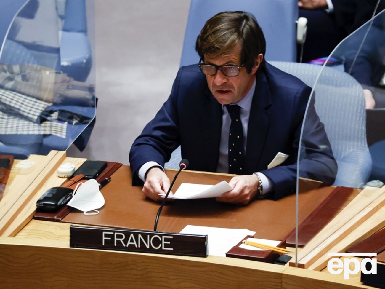 Ривьер: Франция не будет признавать результаты этих псевдовыборов, которые никоим образом не являются волеизъявлением украинского народа