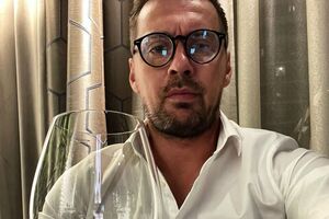 Снайдер в сентябре прибыл в Украину. Он уже посетил несколько украинских городов