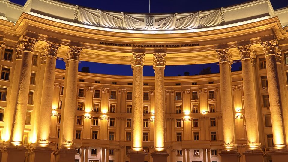 Міжнародна спільнота не має заохочувати РФ до нової агресії, пропонуючи поступки, зазначили у МЗС України