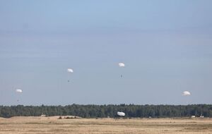 На учения ОДКБ в Беларусь прибыло минимум 100 российских военных, отметил "Беларускі Гаюн"