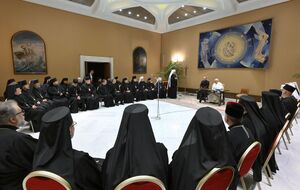 Епископы указали Франциску, что недоразумения между Украиной и Ватиканом российская пропаганда использует для оправдания убийственной идеологии "русского мира", отметили в УГКЦ