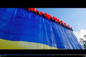 Оккупанты пытались сбить флаг, сообщил Барабаш